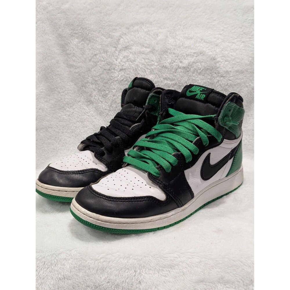 Air Jordan 1 Retro High Lucky Green Black White